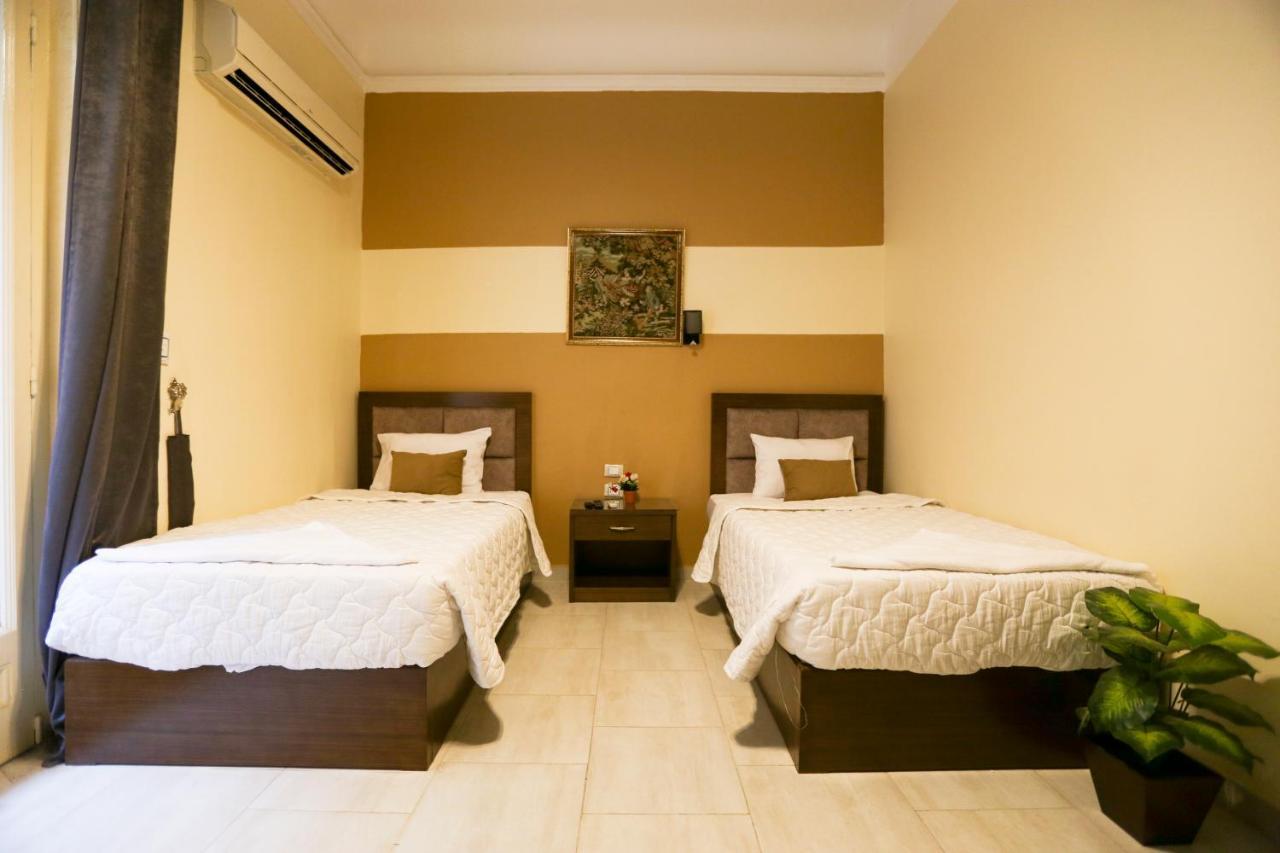 Valencia Boutiqe Cairo Hostel Εξωτερικό φωτογραφία