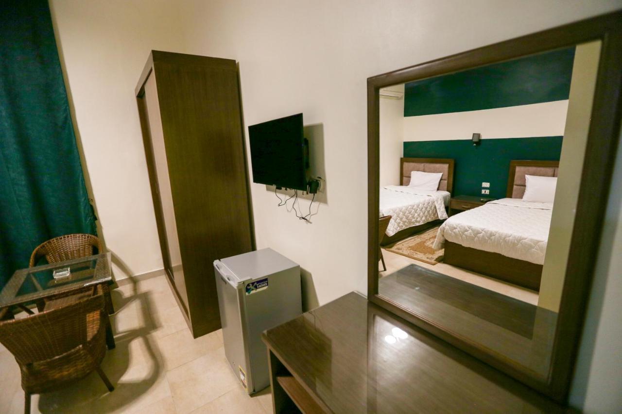 Valencia Boutiqe Cairo Hostel Εξωτερικό φωτογραφία