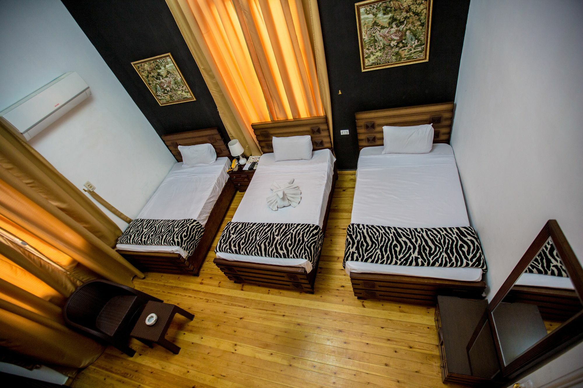 Valencia Boutiqe Cairo Hostel Εξωτερικό φωτογραφία